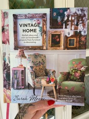 📕 2013 Decor Craft DIY Book “Vintage Home” Reclaim Reworked Upcycled Sustainable